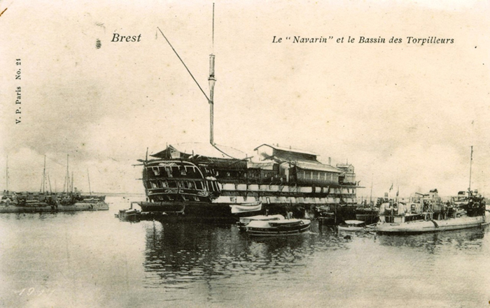 Le Navarin et le bassin des Torpilleurs 
à Brest